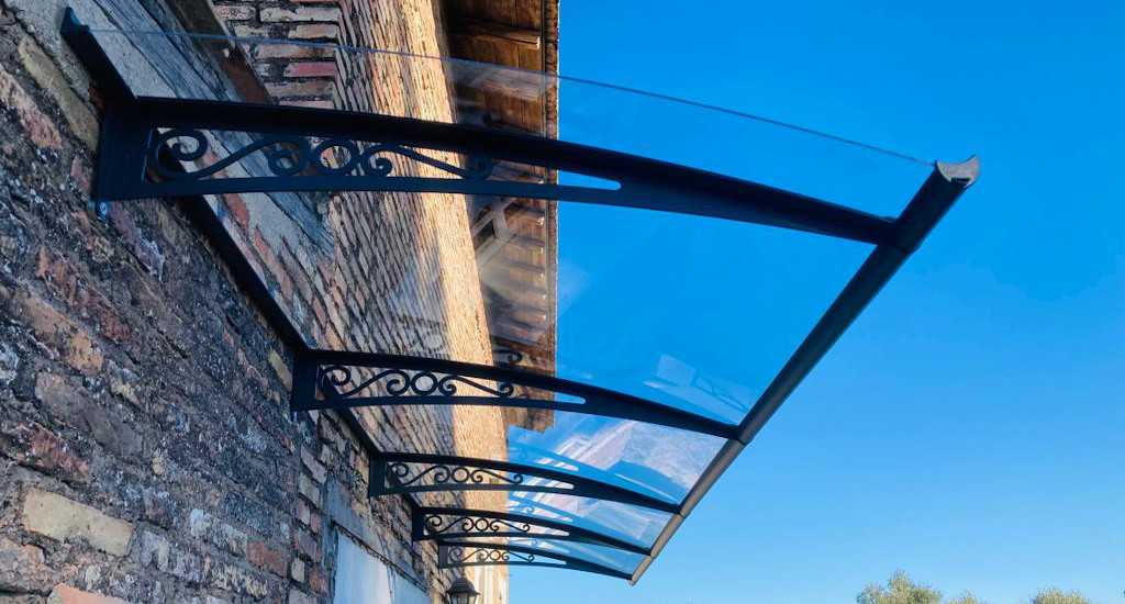 installazione pensilina in ferro old style