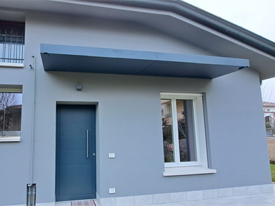 Pensilina Design Villa a Novi di Modena